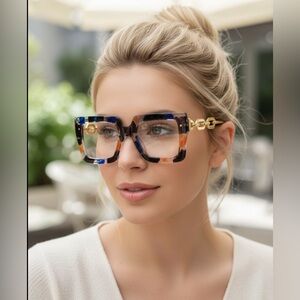 ✨Stylish Multicolor Square Sunglasses